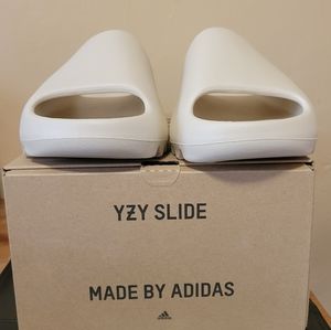 Yeezy "NEW" BONE slides size 11 $200 restock 2022